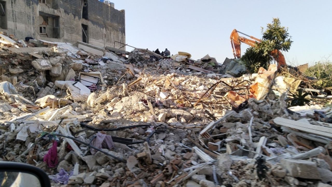 Samandağ ve Defne'de son depremler yıkıcı etki yaptı