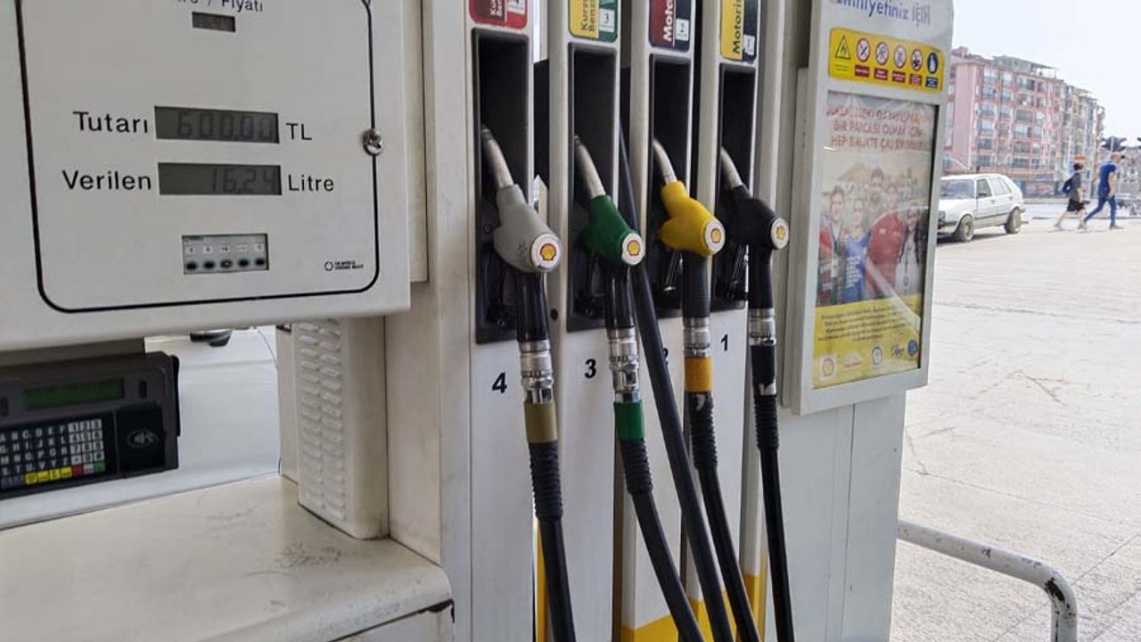Petrol İşverenleri, 4 TL zam yalanını mahkemeye taşıyor