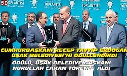 Cumhurbaşkanı Erdoğan, Uşak Belediyesi'ne ödül verdi