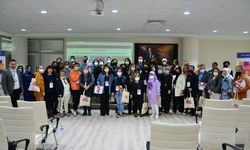 Uşak Üniversitesi 550 öğrencisini yurtdışına gönderdi