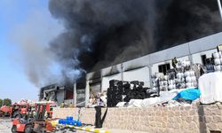 Uşak Tektsil OSB'deki iplik fabrikasında yangın çıktı