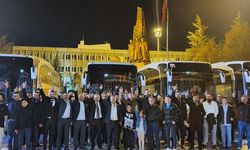 Alperen Ocakları Gençlik Şöleni'ne Uşak'tan 10 otobüsle katıldılar
