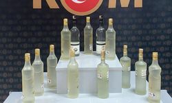 Uşak'ta yılbaşı öncesi kaçak rakı satanlara operasyon!