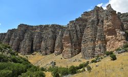 Uşak Gönüllüleri ve fotoğraf sanatçılarının uğrak yeri: Ulubey Kanyonları