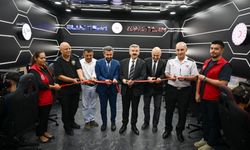 Uşak Valisi Dr. Ergün, e-spor salonunu açtı