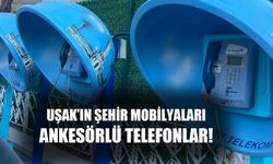 Nostaljik unsur haline gelen ankesörlü telefonlar, Uşak'ta ve diğer illerde şehir mobilyası gibi duruyor!