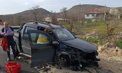 Ulubey ve Eşme yolundaki kazada yaralanan adam, Uşak Eğitim ve Araştırma'daki çabalara rağmen kurtarılamadı