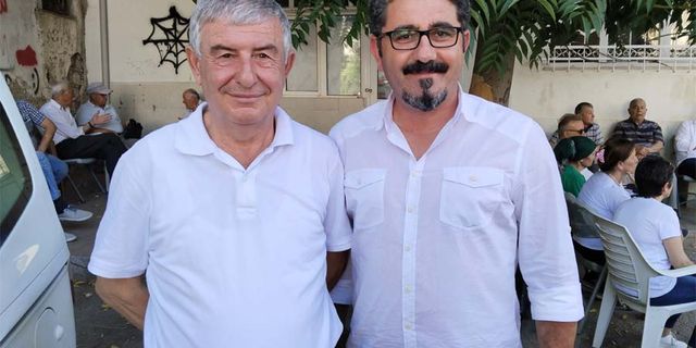 Uşak CHP'de bembeyaz giyinen il ve ilçe başkanı ACE reklamlarını aratmıyor