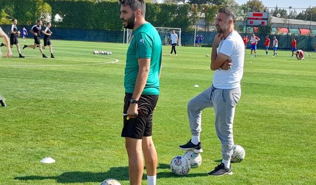 Uşakspor, Teknik Direktör Bülent Akın ile yollarını ayırdı