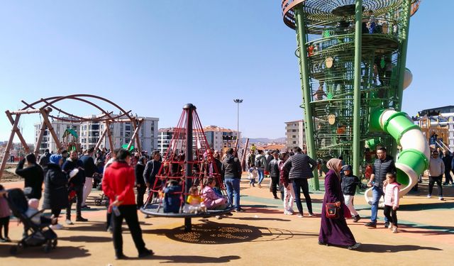 Uşak Çocuk Kent'teki kenelerin ardından SP'den açıklama geldi