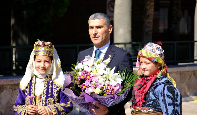 Uşak Valisi Naci Aktaş, göreve başladı