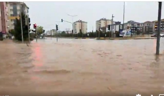 Uşak Belediye Başkanı Yalım, sel sorununun ancak yarısını çözebileceklerini ifade etti