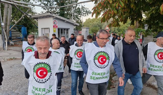 Uşak Şeker Fabrikası, DSİ ve Karayolları işçileri geçinemedikleri için eylem yaptı