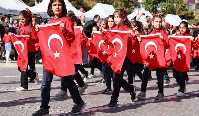 Uşak'ta Cumhuriyet Bayramı'nın kutlanacağı gün yağmur var mı?