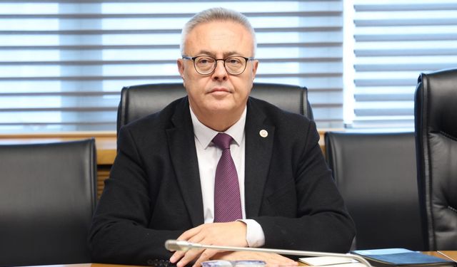 Uşak Milletvekili Ali Karaoba, denge diyerek PM'ye aday oldu!