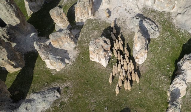 Uşak, Eskişehir, Kütahya ve Isparta'dan yoğun ziyaretçi çeken Döğer Peribacaları!