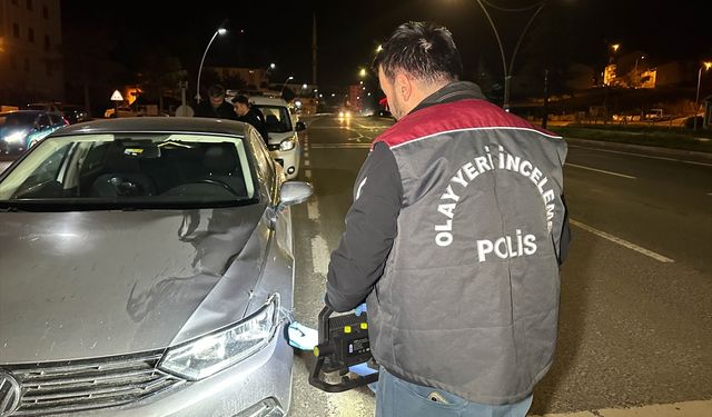 Uşak'ta Otomobil Yayaya Çarptı: 59 Yaşındaki Kadın Hayatını Kaybetti