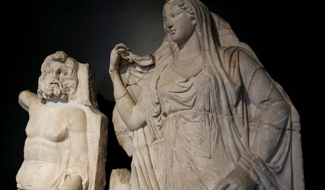 Menderes'in çevresinden fışkıran tarih, İzmir Sanat Fabrikası'nda yoğun ilgi görüyor