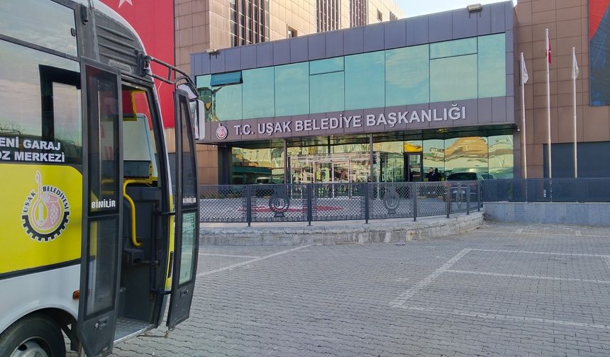 Manisa'da bugün belediye otobüsleri bedava! Uşak'ta neden böyle bir uygulama yok!