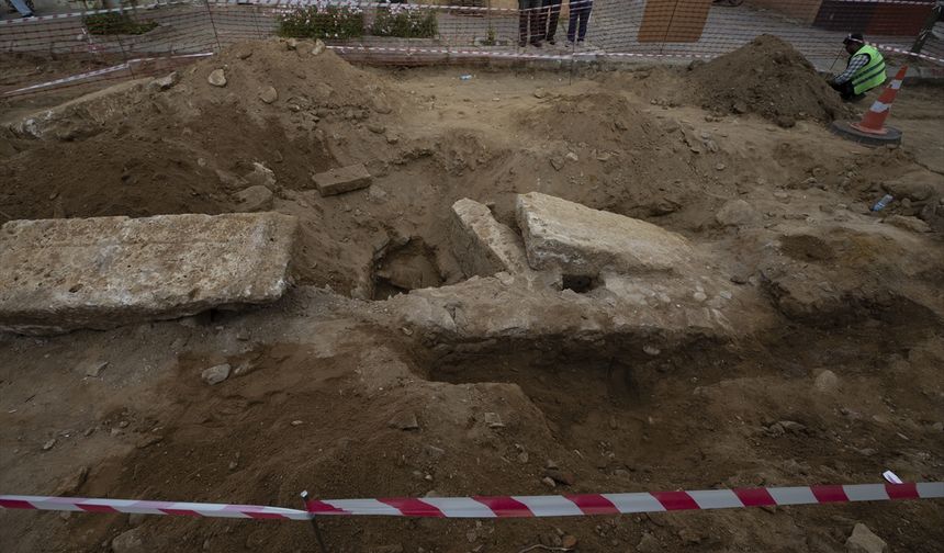 Karia ve Lidya bölgesinde olduğu düşünülen Tralleis Antik Kenti'ne yakın bölgede insan kemikleri bulundu