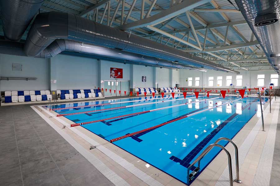 Mehmet Kara Yüzme Havuzu2