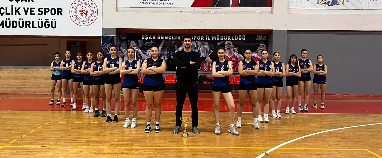 Eşme Voleybol2