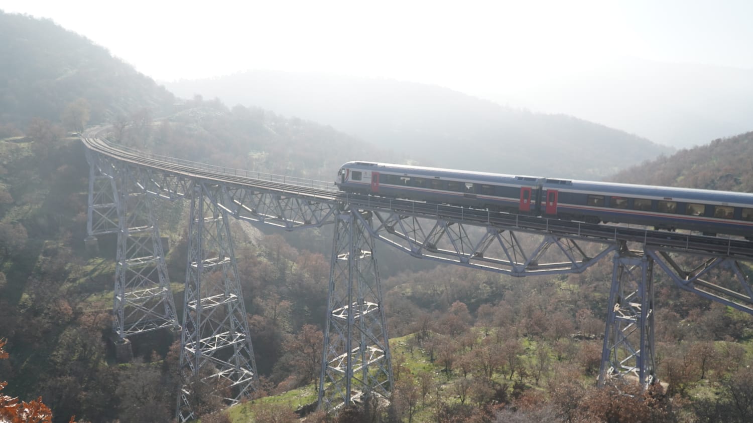 Eşme Tren Yolu Köprü1