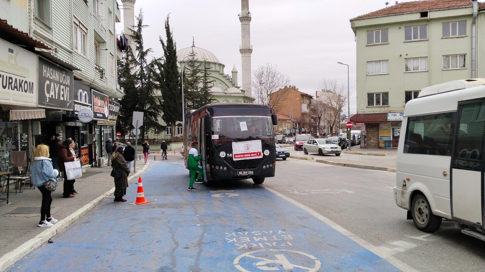 Uşak Belediyesi Ücretsiz Servis Otobüs